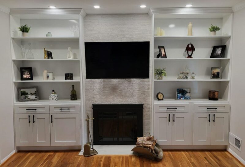 Custom Built-In Cabinets for Modern Homes